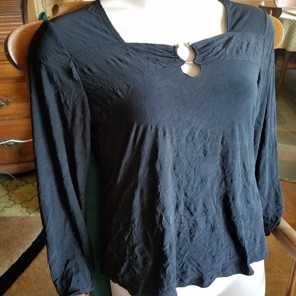 Snazzy black top by Express U with metal embellishment - Picture 2 of 4